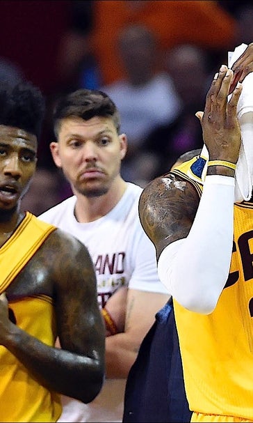 Warriors knock wind out of Cavs - and a city